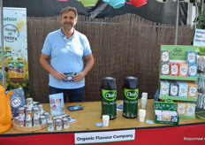 Ronald Bakker met de merken van Organic Flavour Company: Natural Temptation en Cleo's.
